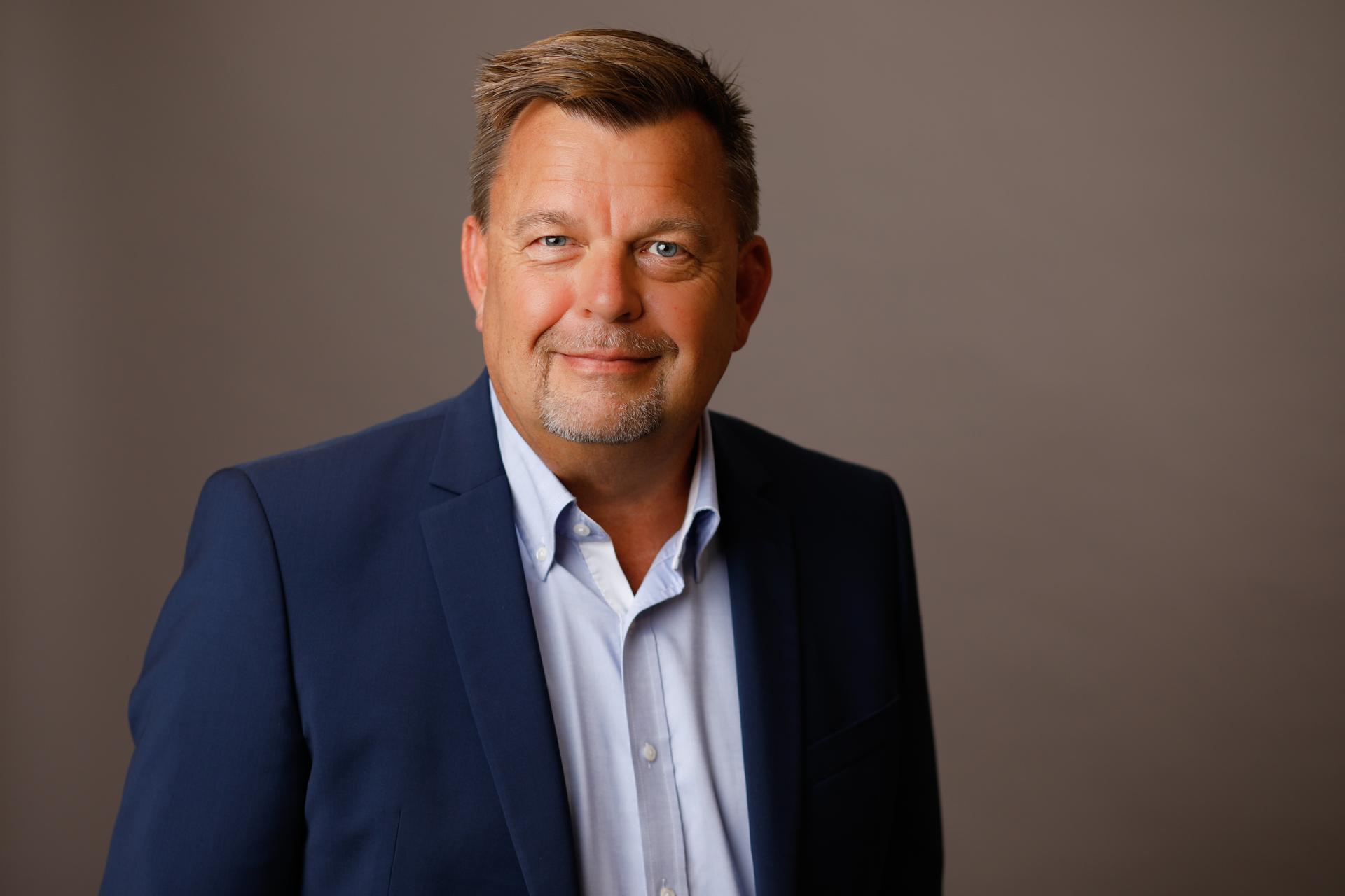 CX Advisor Dr. Peter Pirner CX Advisor Dr. Peter Pirner